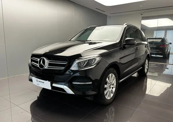 mercedes benz Mercedes-Benz GLE cena 177000 przebieg: 119996, rok produkcji 2017 z Pyrzyce